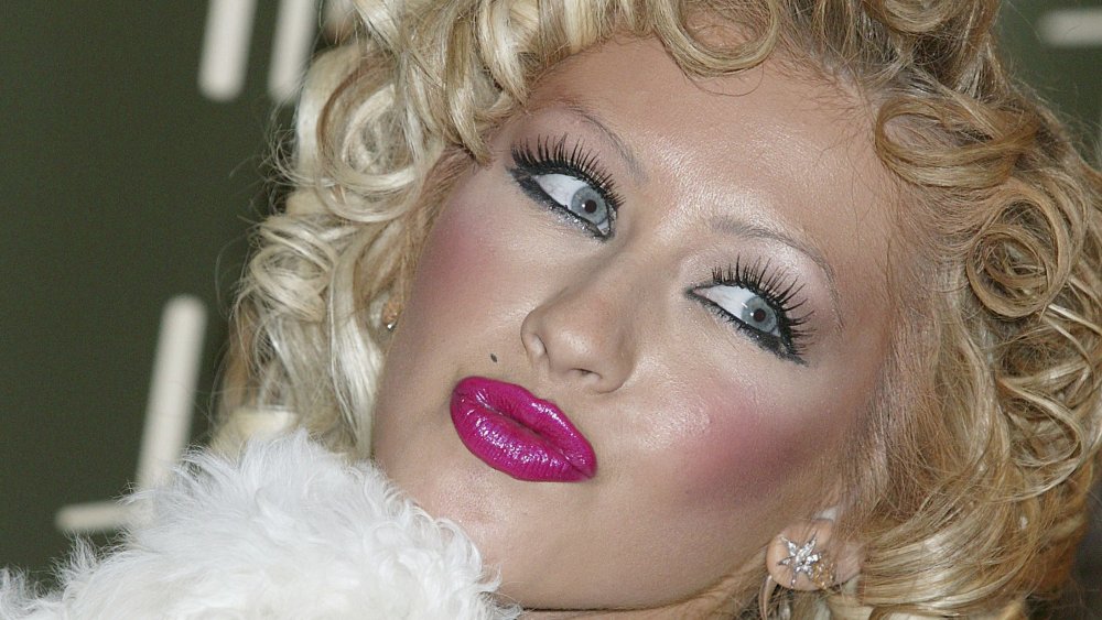 Christina Aguilera, showing off one of the worst eyebrow trends in history