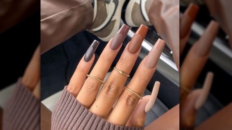 neutral matte gloss nails