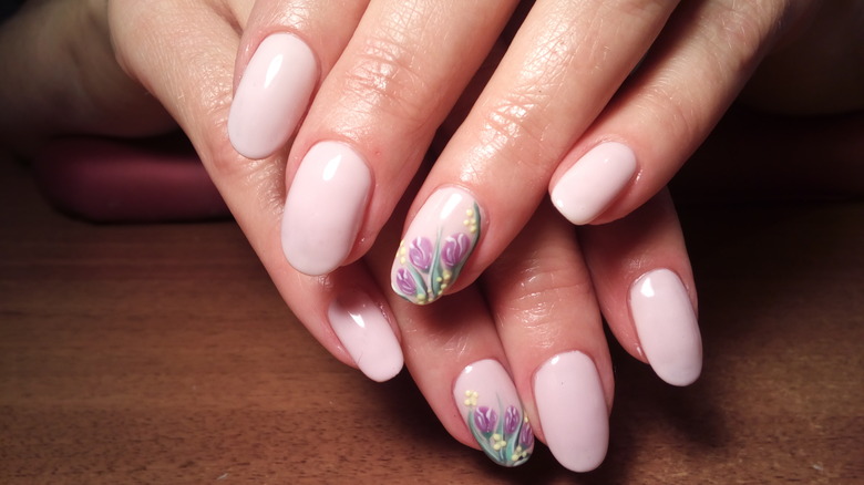 pretty nails with floral design