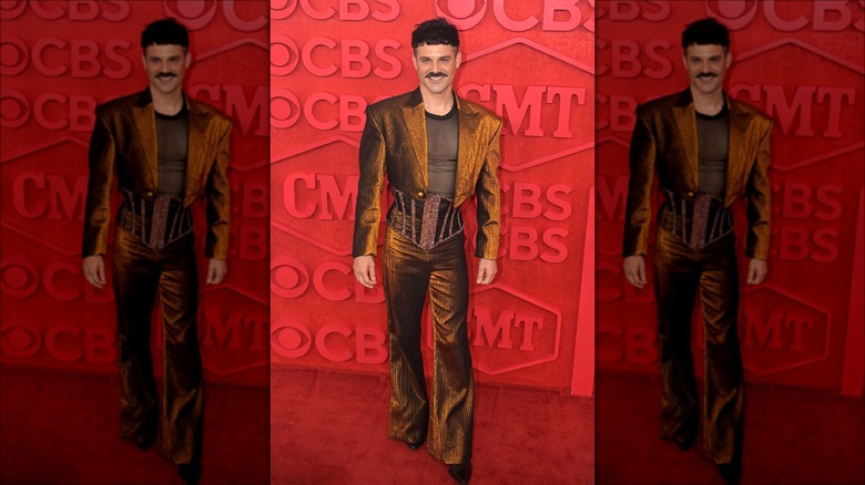 Cody Belew on the red carpet