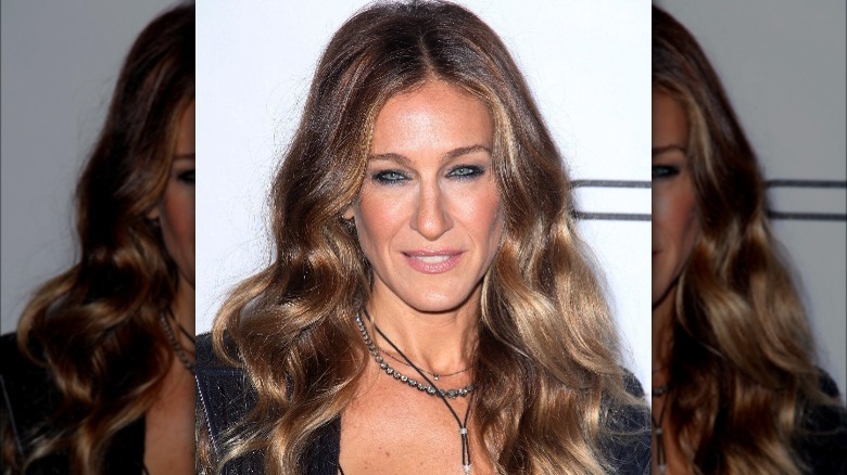 Sarah Jessica Parker with voluminous curly hair 