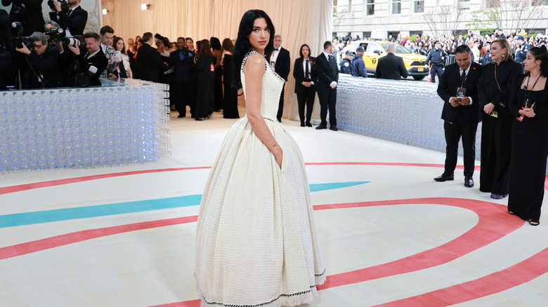 Dua Lipa's 1992 Chanel dress at the Met Gala 