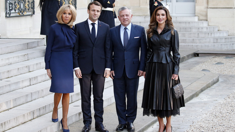 Brigitte Macron, Eammanuel Macron, King Abdullah, and Queen Rania posing for a photo