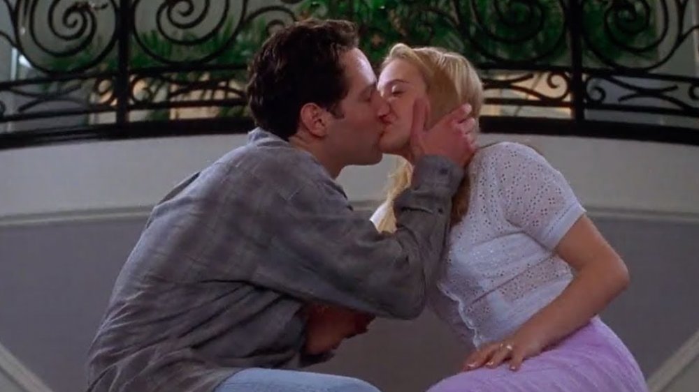 Josh and Cher kissing for the first time in Clueless