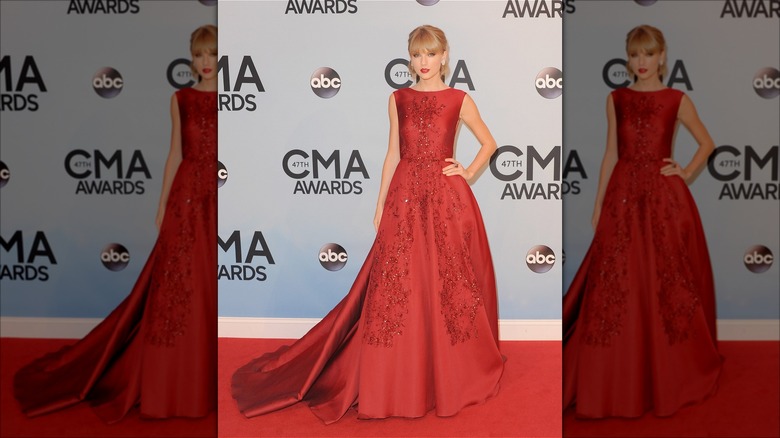 Taylor Swift 2013 CMAs