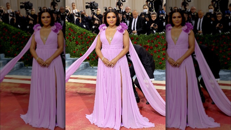 Mindy Kaling at the 2022 Met Gala