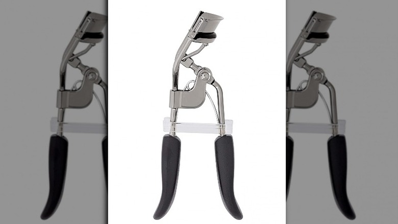 e.l.f. metal eyelash curler