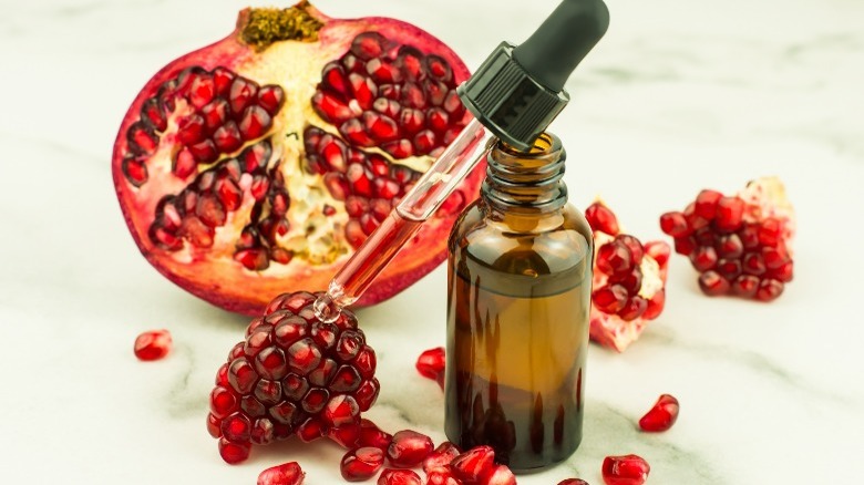 pomegranate seed oil in oil dropper