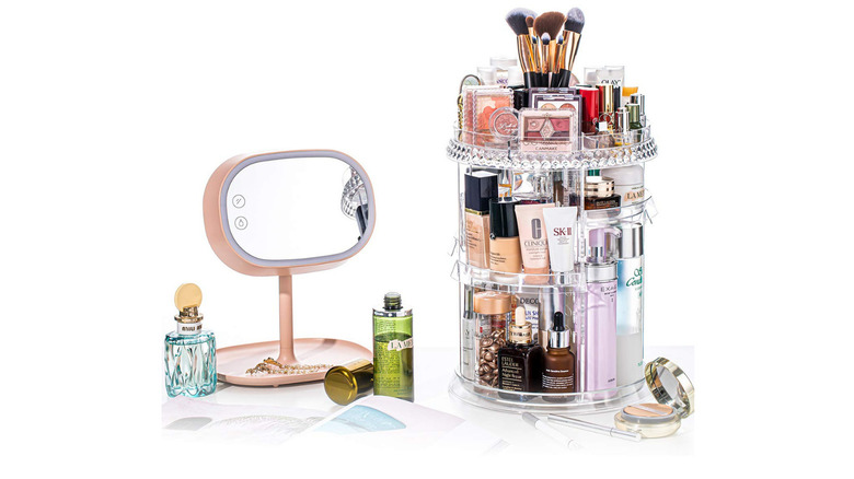 360-Degree Rotating Cosmetic Storage Organizer