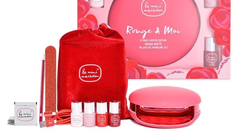 Le Mini Macaron gel polish limited edition set