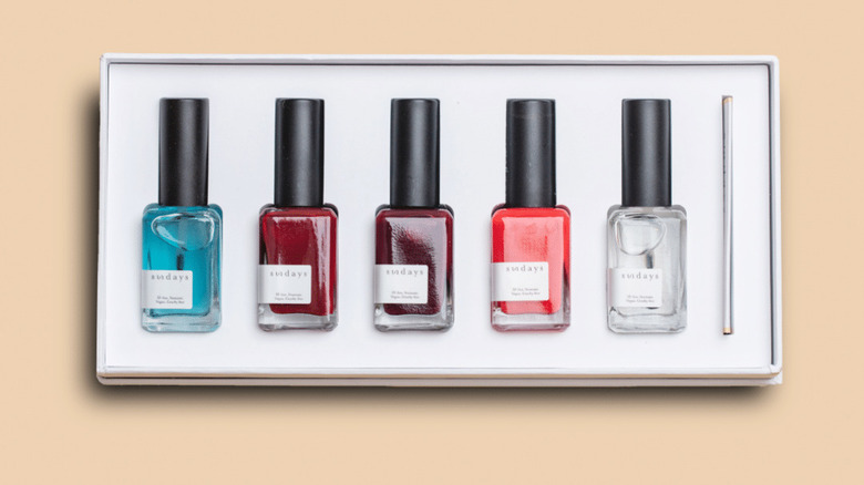 Sundays Studios I am Loved gift set of nail polish