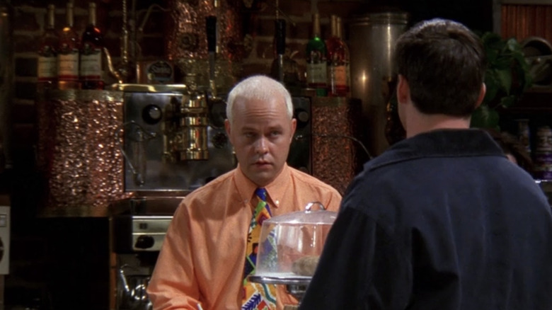 Gunther speaking to Joey