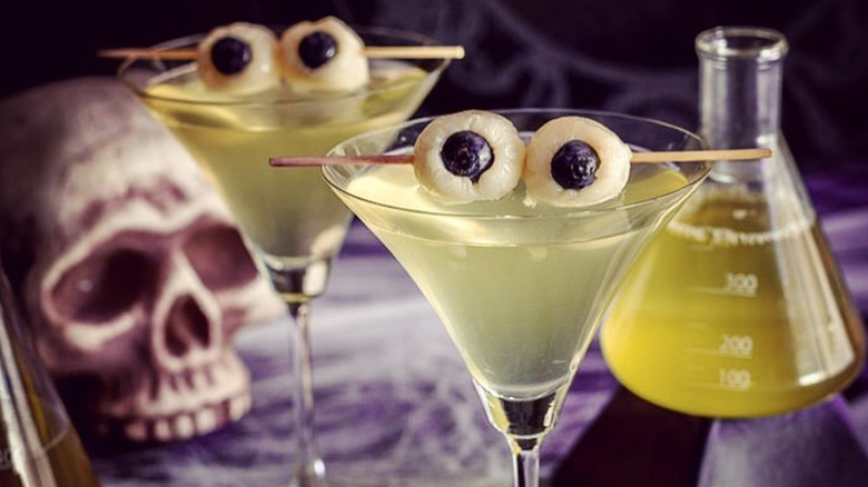 Eyeball cocktail Halloween