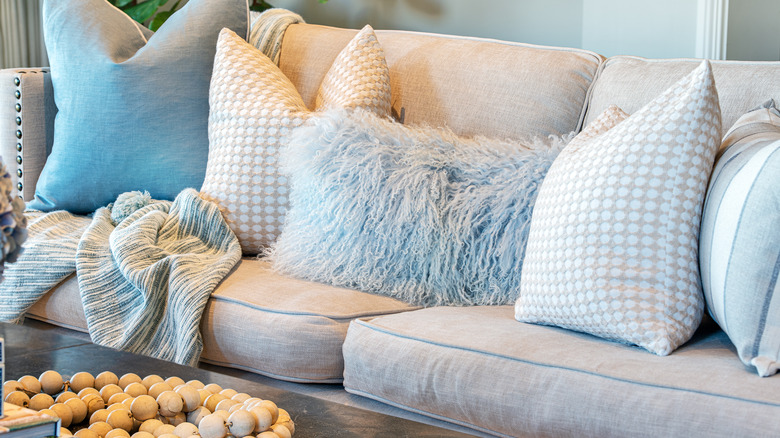 coastal couch decor 