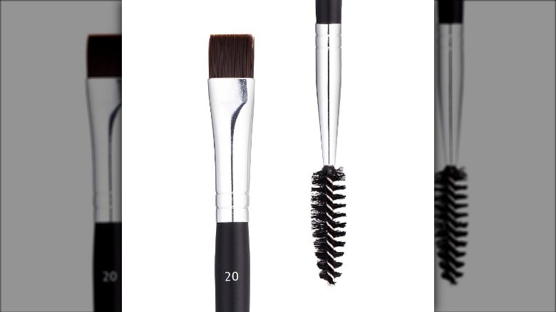 Anastasia Beverly Hills Dual-Ended Flay Detail Brush