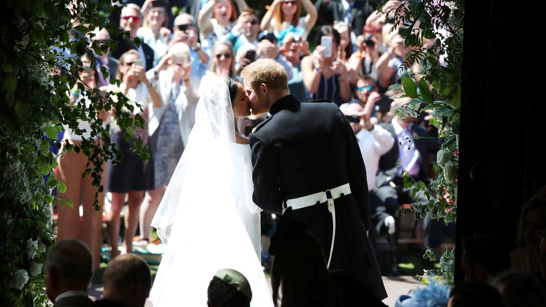 Harry and Meghans first kiss