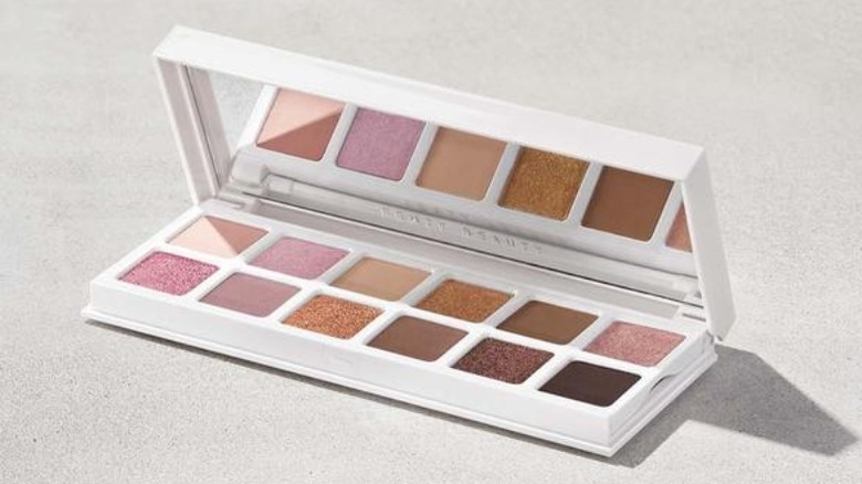 Fenty Beauty Bomb posse eyeshadow palette