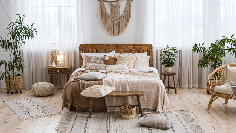 rustic bedroom with plants