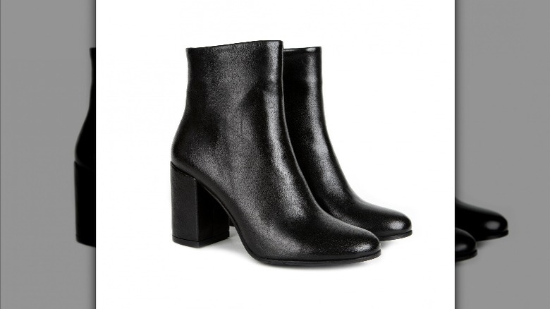 Women's black boots