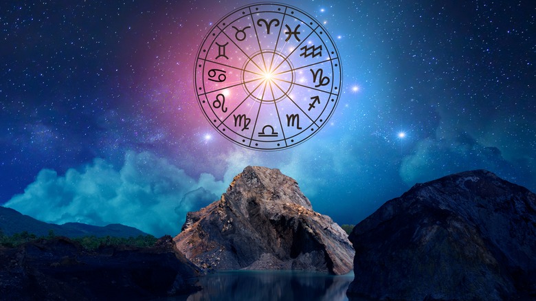 Astrology chart and night sky