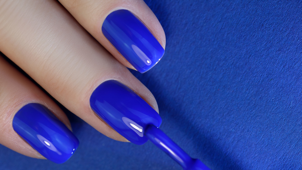 blue nail polish 