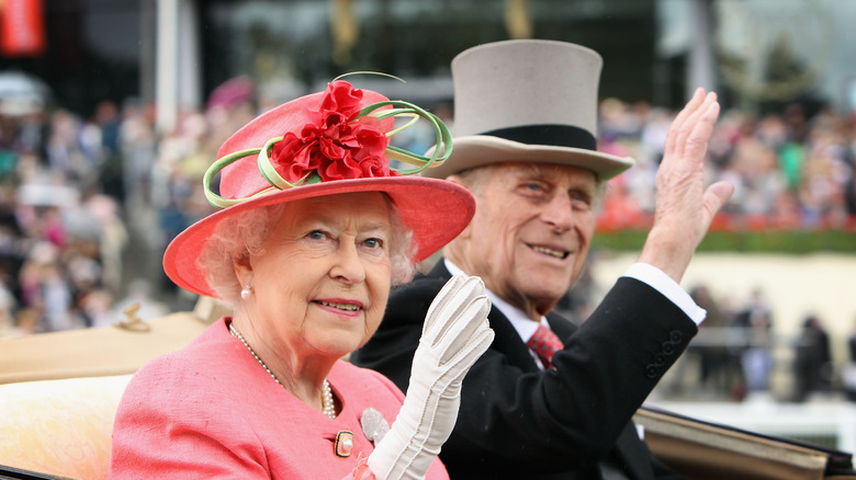 Queen Elizabeth II waving