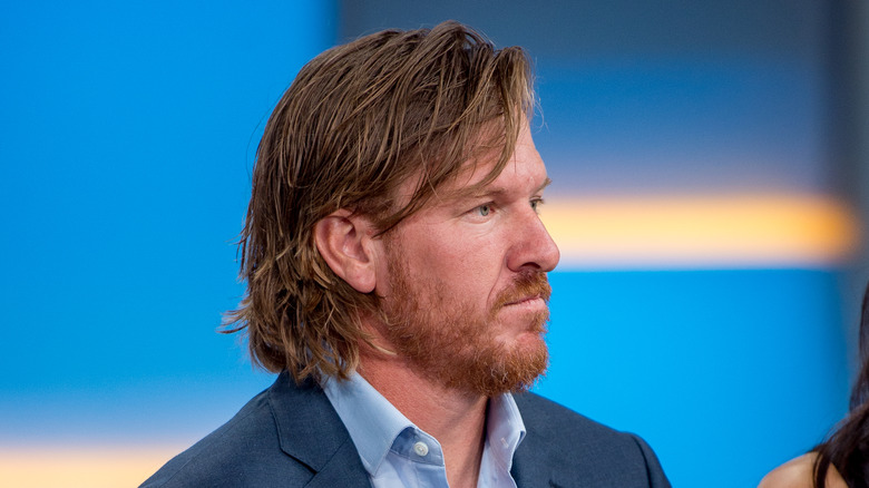Chip Gaines looking to side