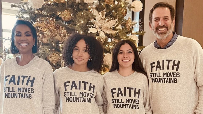 Harris Faulkner with her husband and two daughters