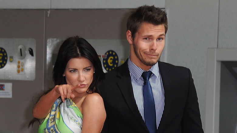 Scott Clifton and Jacqueline MacInnes Wood posing