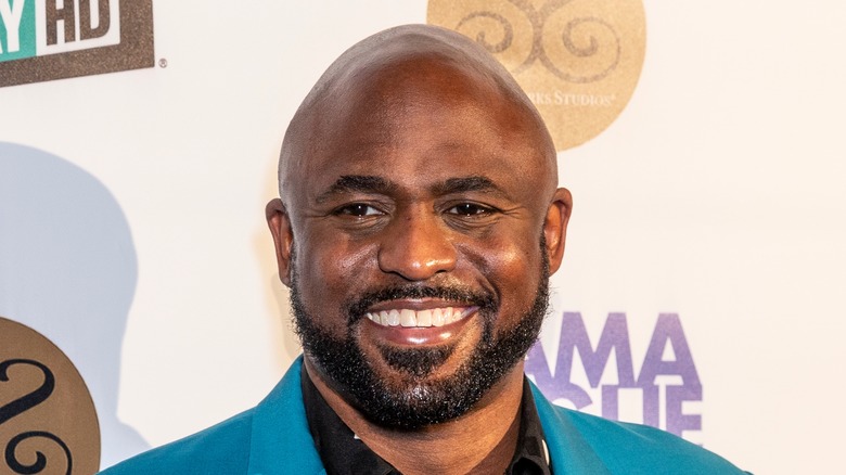 Wayne Brady smiling