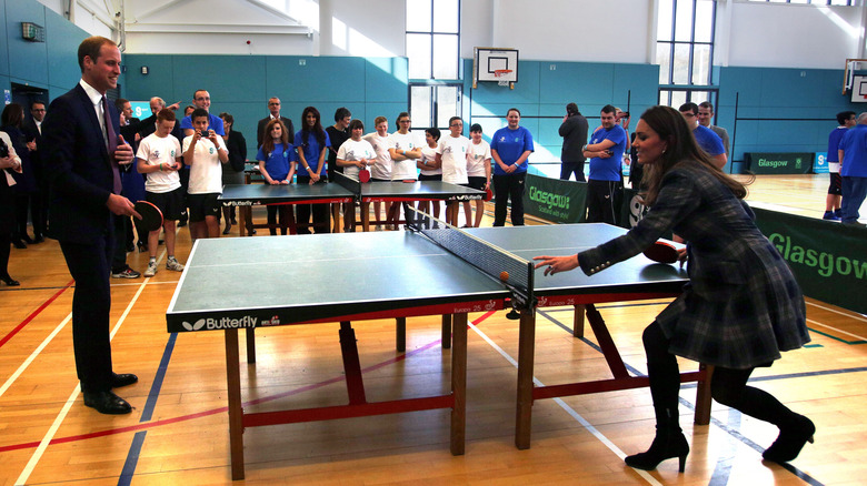 William and Catherine playing table tennis 