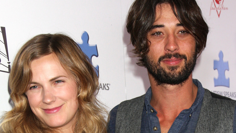 Ryan Bingham, ex-wife posing together