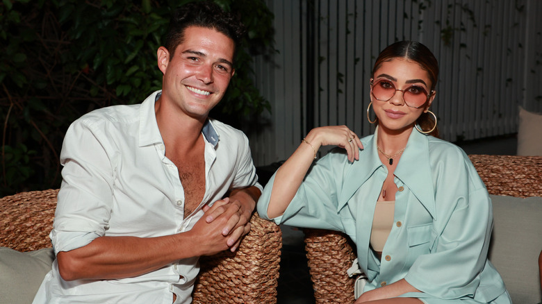 Wells Adams and Sarah Hyland