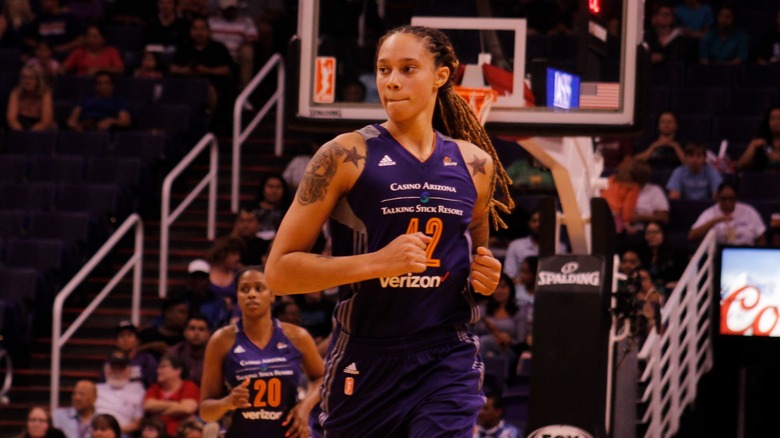 Brittney Griner playing basketball 