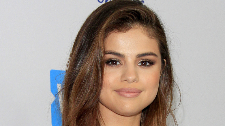 The Foundation That Selena Gomez S Makeup Artist Swears By