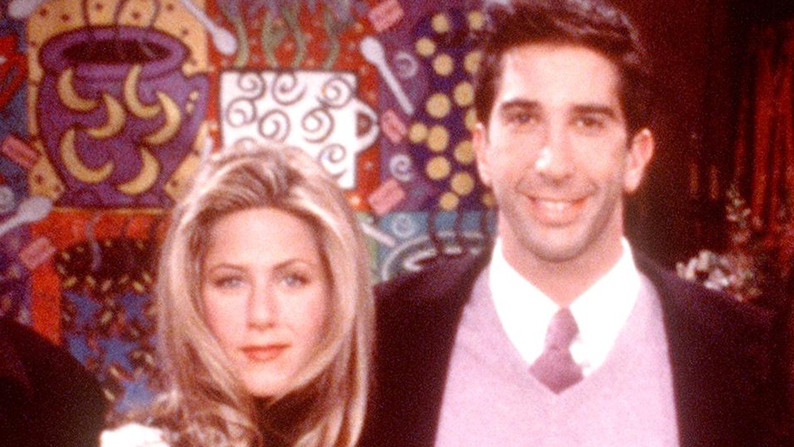 The Friends Scenes That Prove Ross And Rachels Relationship Was Actually Toxic image