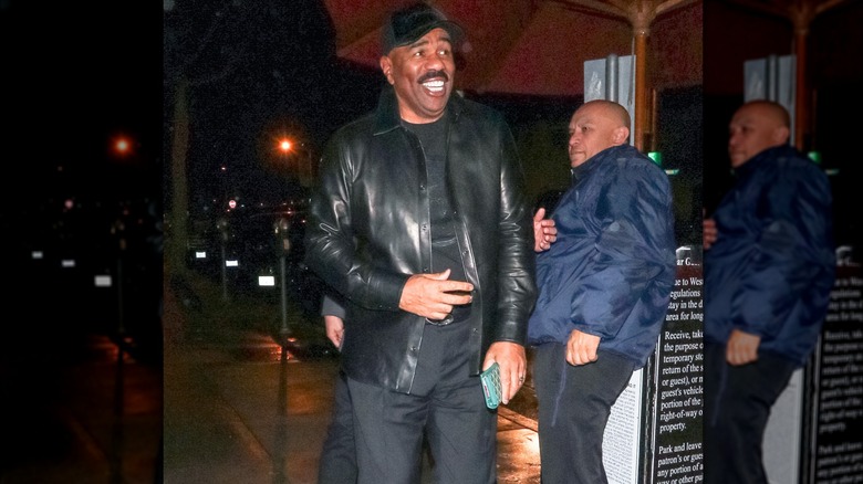 Steve Harvey walking outside