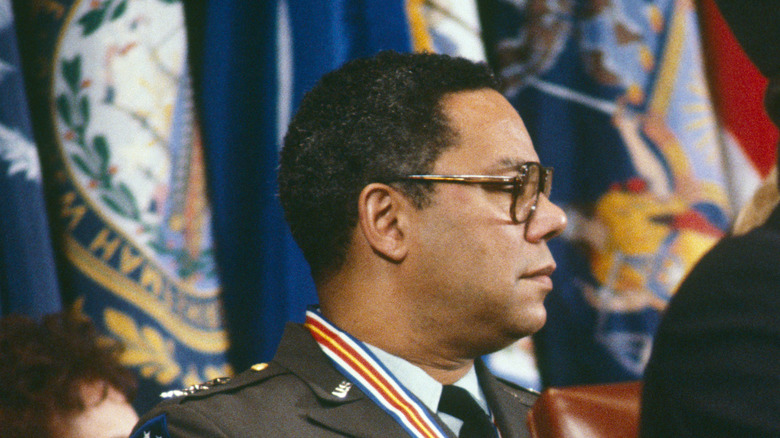 Colin Powell in military dress