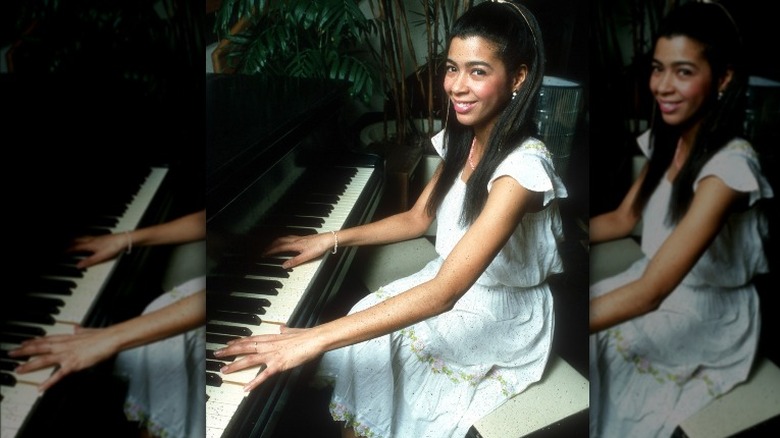 Irene Cara at piano