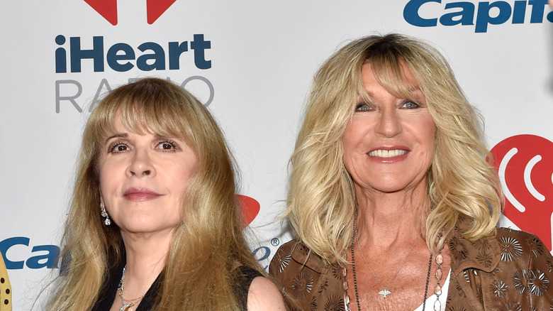 Stevie Nicks and Christine McVie posing