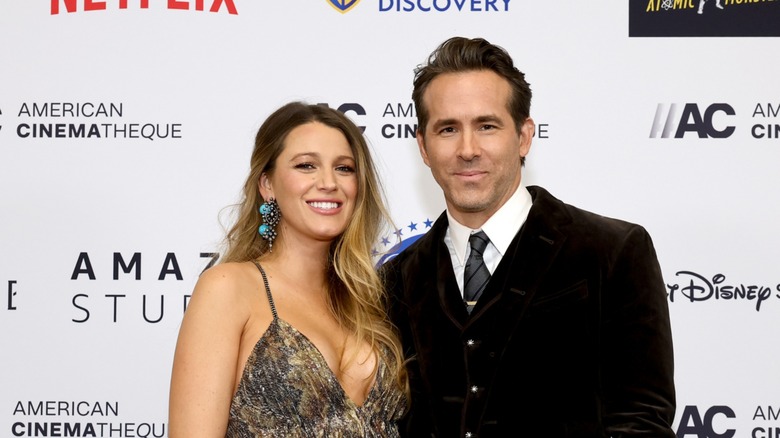 Blake Lively Ryan Reynolds smiling