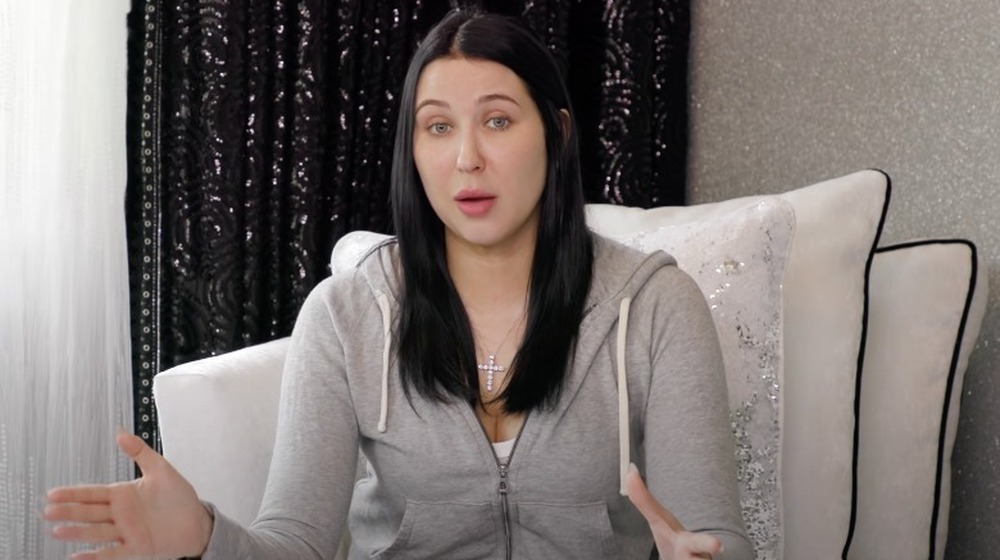 The Jaclyn Hill Makeup Line Controversy Explained