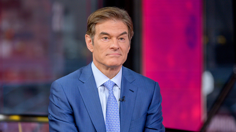 Dr. Mehmet Oz blue suit