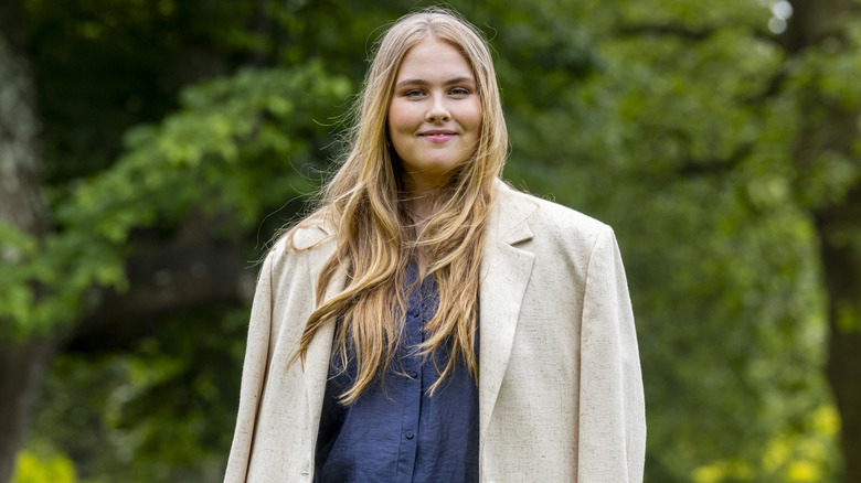 Princess Catharina-Amalia smiling in garden