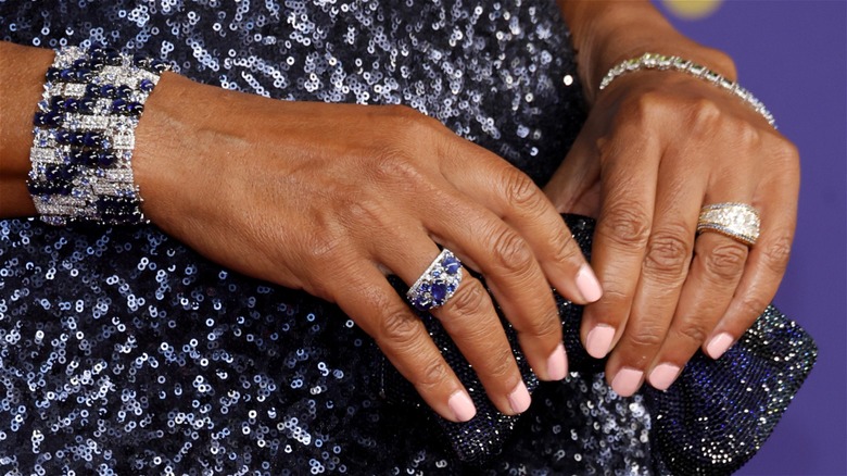 Roberts' jewelry details at the Emmys, including her wedding ring