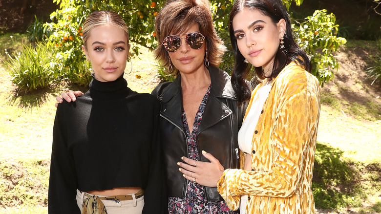 Lisa Rinna poses with her daughters