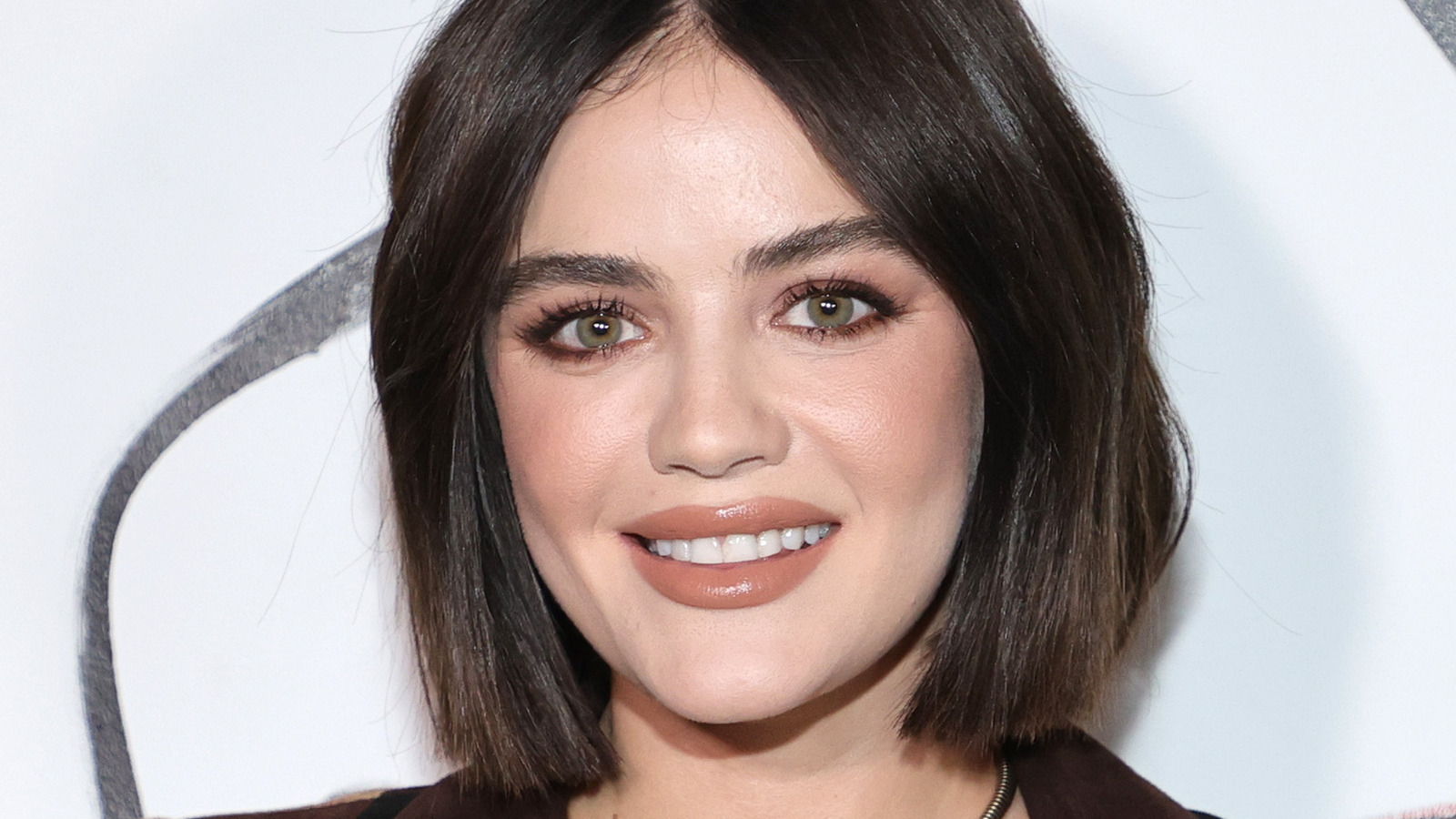 The Low-Effort Sliced Bob Is A Refreshing Take On The Short Haircut Trend