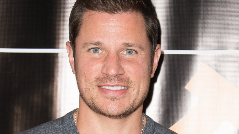 Nick Lachey, who has a square face shape