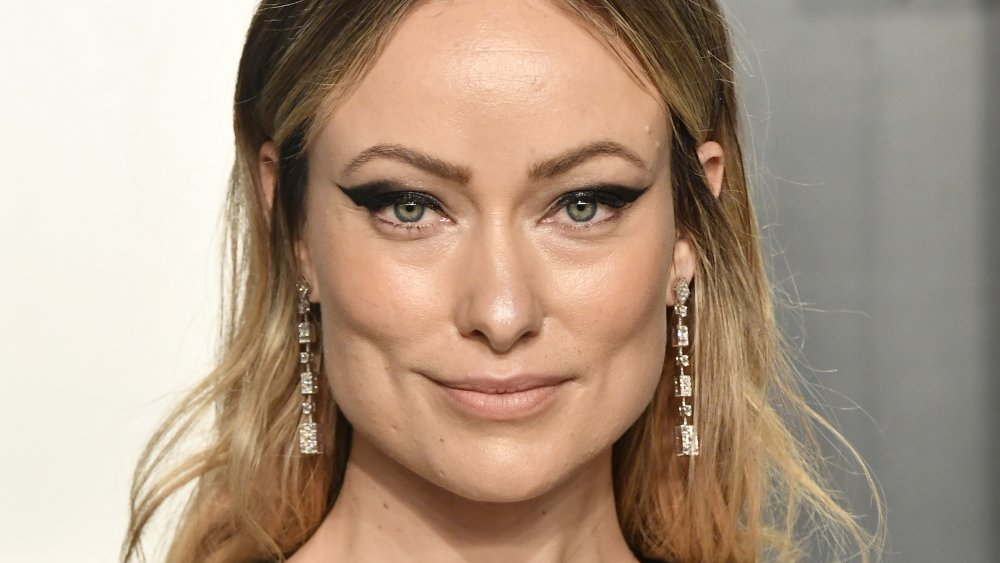 Olivia Wilde, who has a square face shape