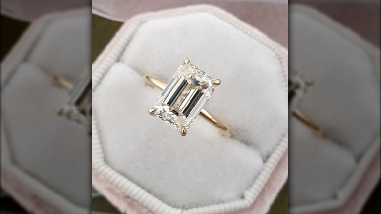 emerald cut diamond ring